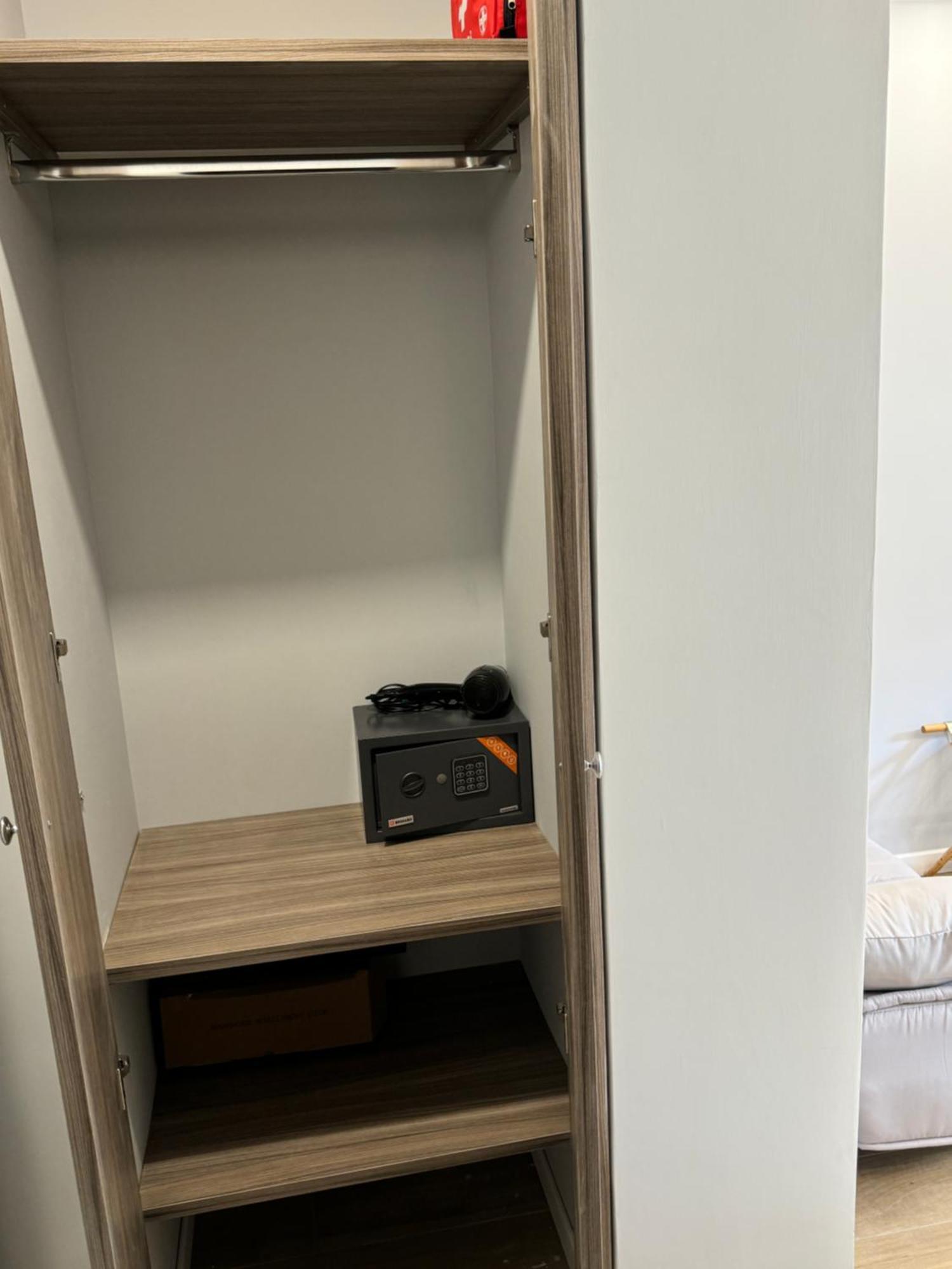 Hotel Niky House Roma Zewnętrze zdjęcie